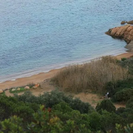 Sleeps 2 Air Con * Budoni